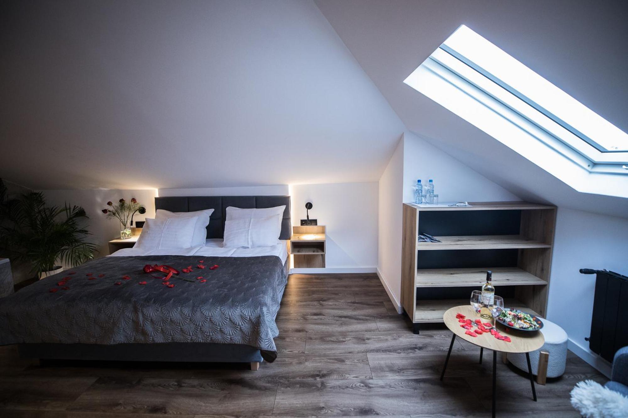 Na Gorce Aparthotel Przemysl Bagian luar foto
